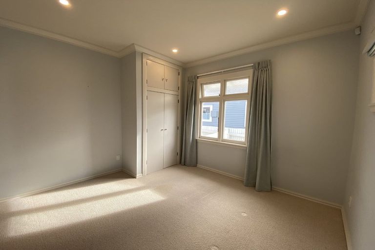 Photo of property in 4 Collins Street, Petone, Lower Hutt, 5012