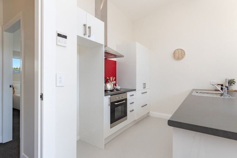 Photo of property in 18 Bell Road, Waiwhetu, Lower Hutt, 5010