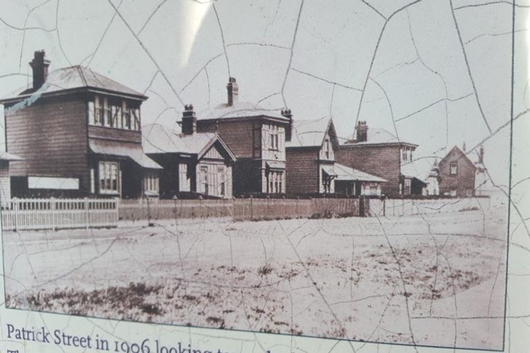 Photo of property in 227 The Esplanade, Petone, Lower Hutt, 5012