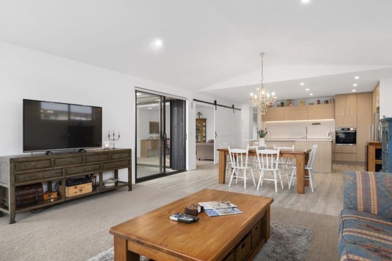 Photo of property in 3 Vantage Place, Omokoroa, 3114