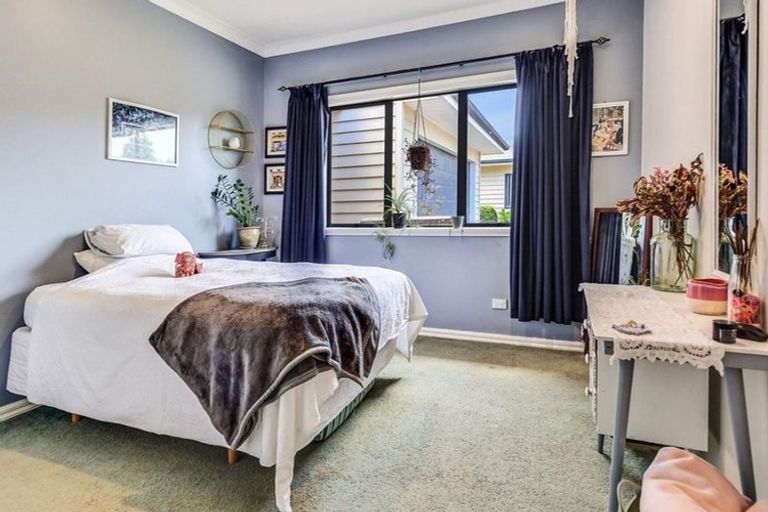 Photo of property in 143 Taylor Street, Cambridge, 3434