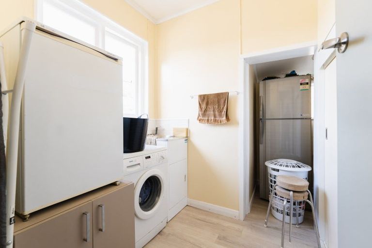 Photo of property in 16 Braeside, Kinmont Park, Mosgiel, 9024