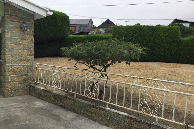 Photo of property in 19 Ranui Crescent, Diamond Harbour, Lyttelton, 8971