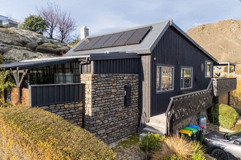 Photo of property in 30 Kerry Street, Alexandra, 9320