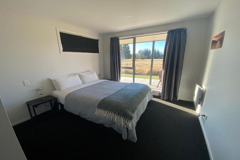 Photo of property in 4 Dwyer Place, Lake Tekapo, 7999