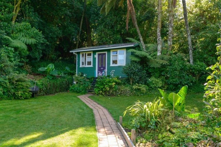 Photo of property in 5 Summit Road, Lake Okareka, Rotorua, 3076