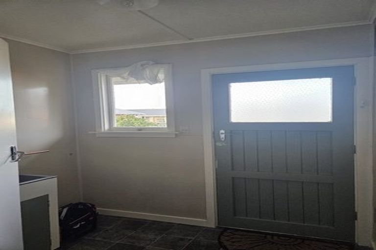 Photo of property in 2/8 Hatton Street, West End, Timaru, 7910