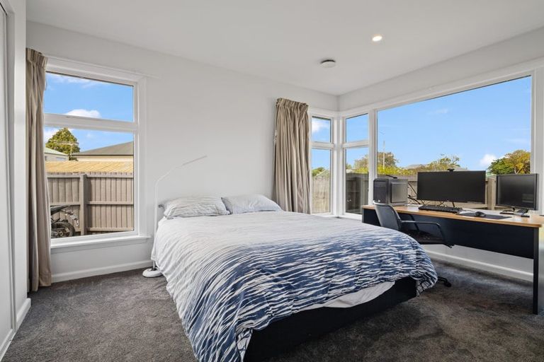 Photo of property in 12 Buchanans Road, Sockburn, Christchurch, 8042