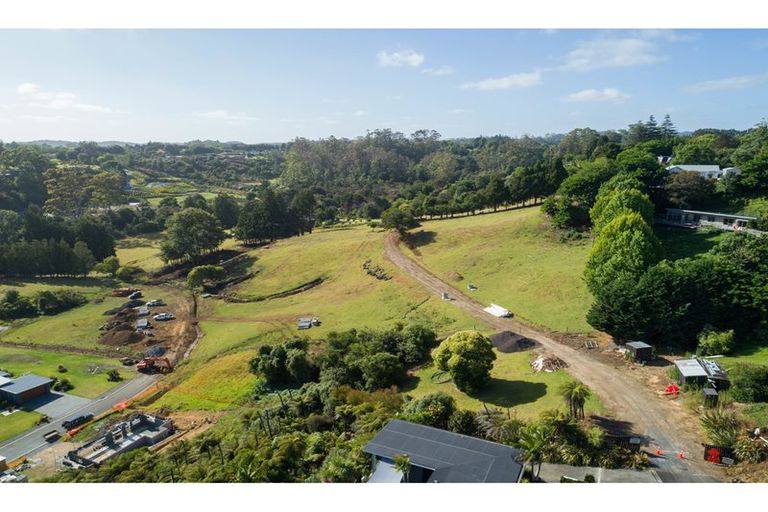 Photo of property in 10 Alderton Drive, Kerikeri, 0230