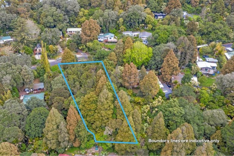 Photo of property in 126 Victory Road, Laingholm, Auckland, 0604