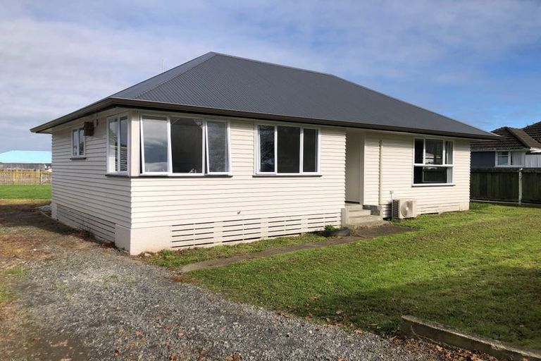 Photo of property in 102 Vogel Street, Woodville, 4920