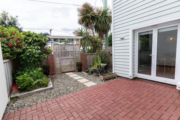 Photo of property in 5/36 Dee Street, Island Bay, Wellington, 6023