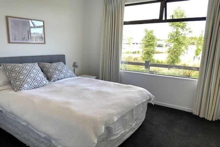 Photo of property in 6 Mersham Drive, Prebbleton, 7604