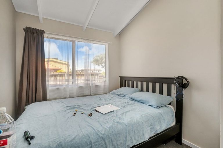 Photo of property in 24 Freda Place, Favona, Auckland, 2024