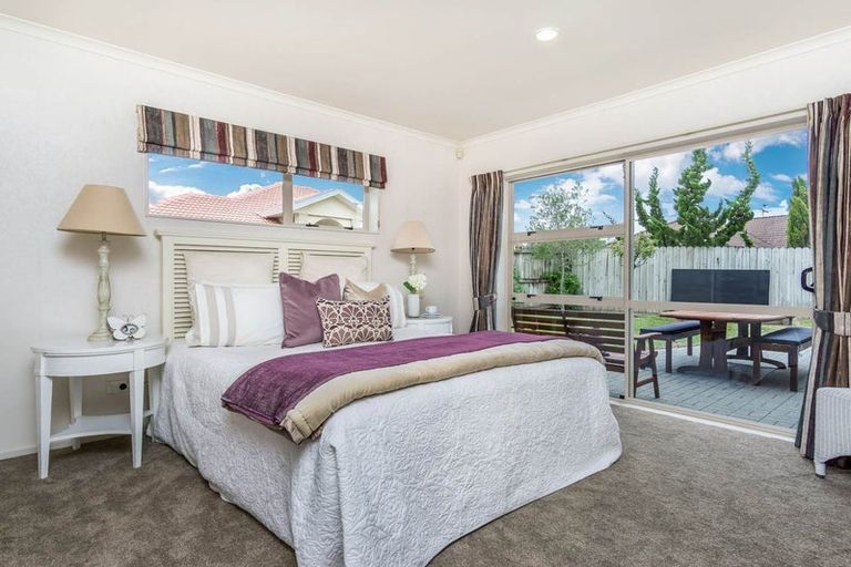 Photo of property in 4 Brosna Place, East Tamaki, Auckland, 2016