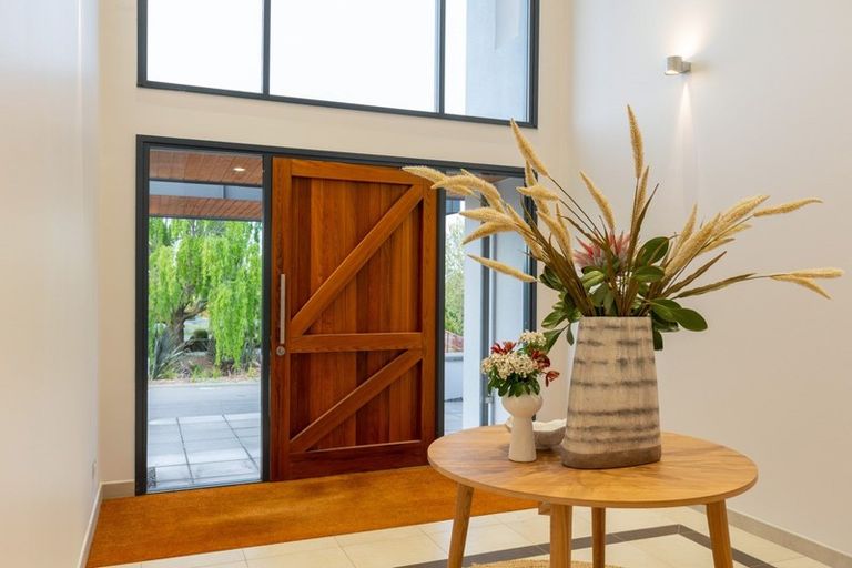 Photo of property in 6 Dry Hills Rise, Riverlands, Blenheim, 7274