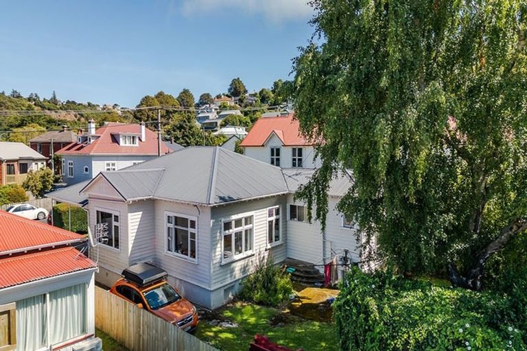 Photo of property in 24 Gladstone Road, North East Valley, Dunedin, 9010