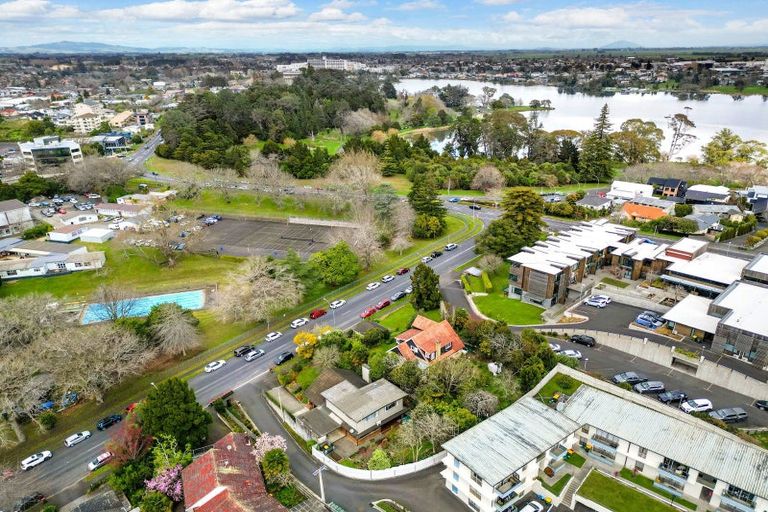 Photo of property in 24 Tainui Street, Frankton, Hamilton, 3204