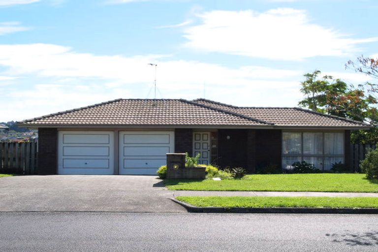 Photo of property in 3/15 Summermist Drive, Northpark, Auckland, 2013