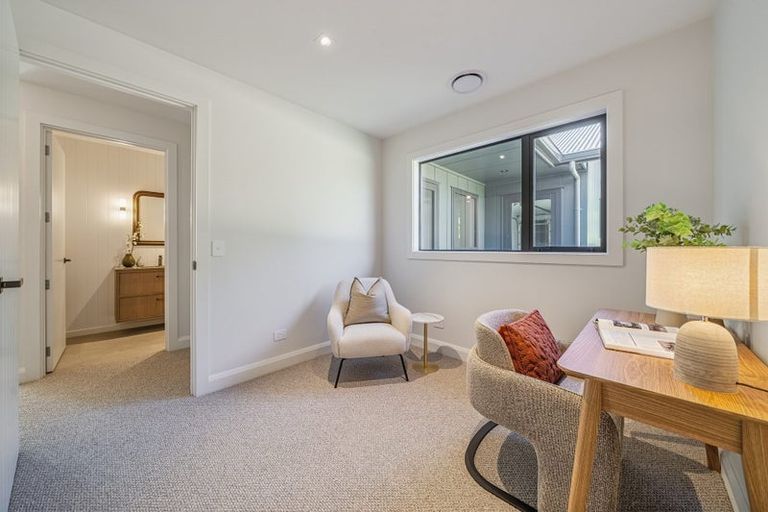 Photo of property in 405a Paekakariki Hill Road, Paekakariki Hill, Porirua, 5381