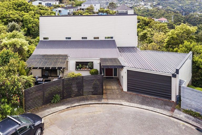 Photo of property in 7 Kilgour Way, Crofton Downs, Wellington, 6035