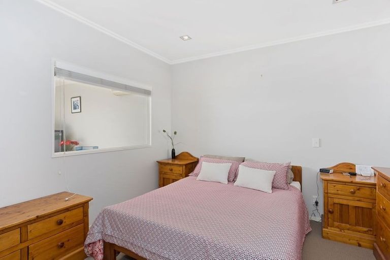 Photo of property in 8/51 Dive Crescent, Tauranga, 3110