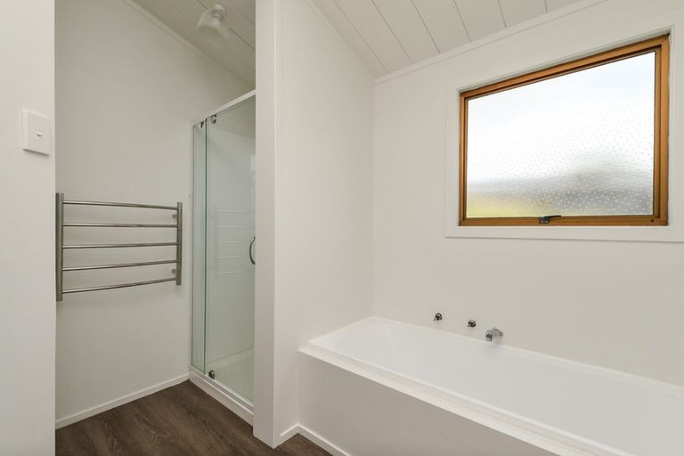 Photo of property in 12 Seamer Place, St Andrews, Hamilton, 3200