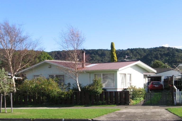 Photo of property in 9 Meremere Street, Wainuiomata, Lower Hutt, 5014