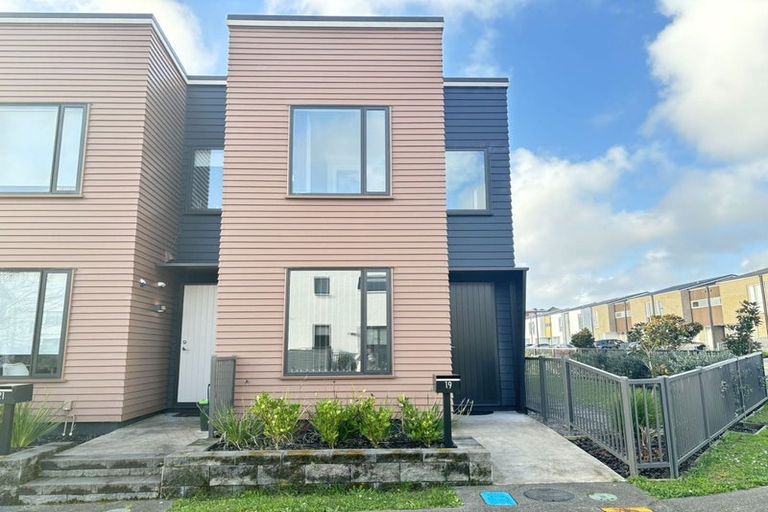 Photo of property in 19 Harewood Street, Whenuapai, Auckland, 0618