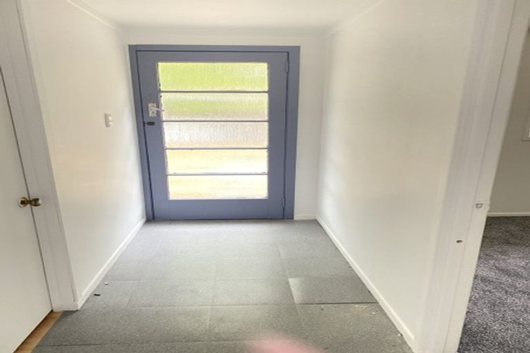 Photo of property in 17 Cosgrave Road, Papakura, 2110