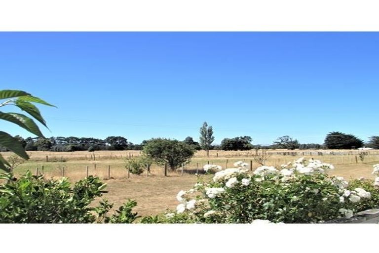 Photo of property in 76 Settlement Road, Morison Bush, Greytown, 5794