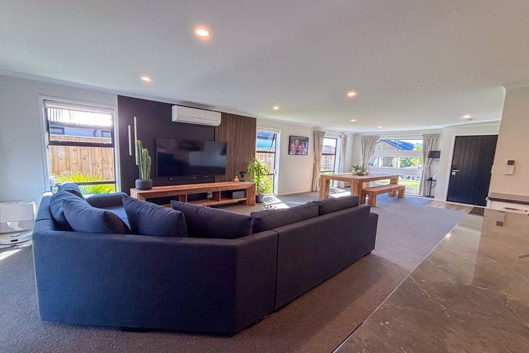 Photo of property in 16 Conailus Street, Halswell, Christchurch, 8025