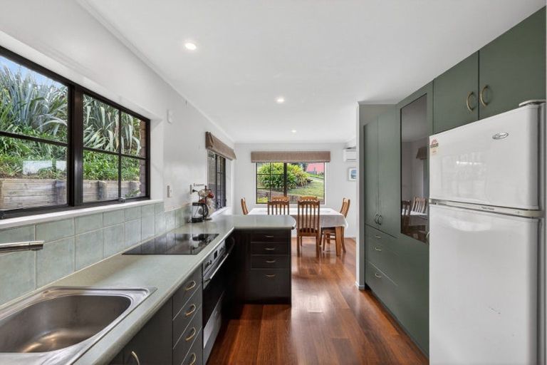 Photo of property in 13 Coach Drive, Otumoetai, Tauranga, 3110