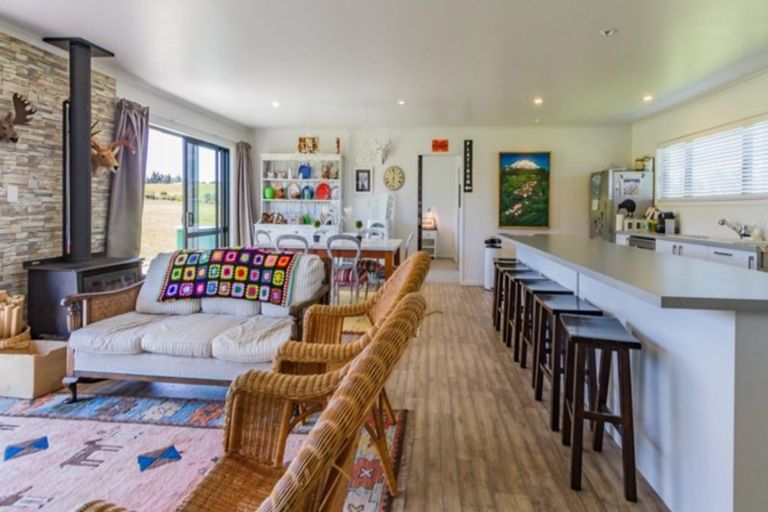 Photo of property in 2/76 Ruapehu Road, Ohakune, 4625