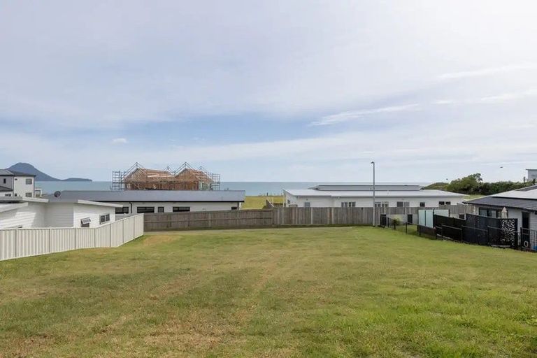 Photo of property in 62 Pacific Parade, Coastlands, Whakatane, 3120