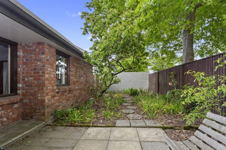 Photo of property in 1/43 Wairarapa Terrace, Merivale, Christchurch, 8014