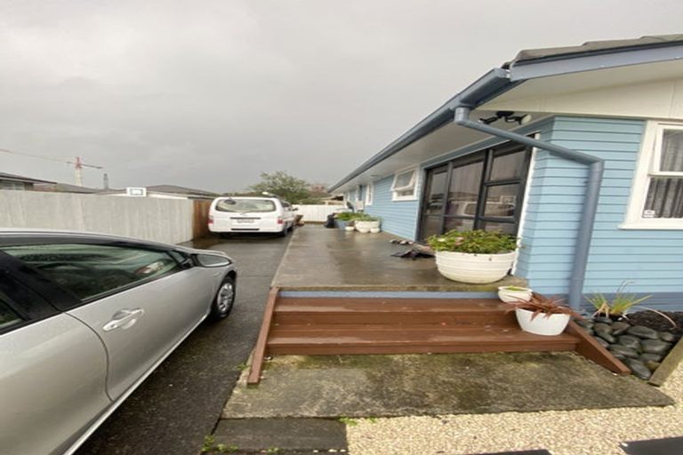 Photo of property in 1/56 Greenhaven Avenue, Opaheke, Papakura, 2113