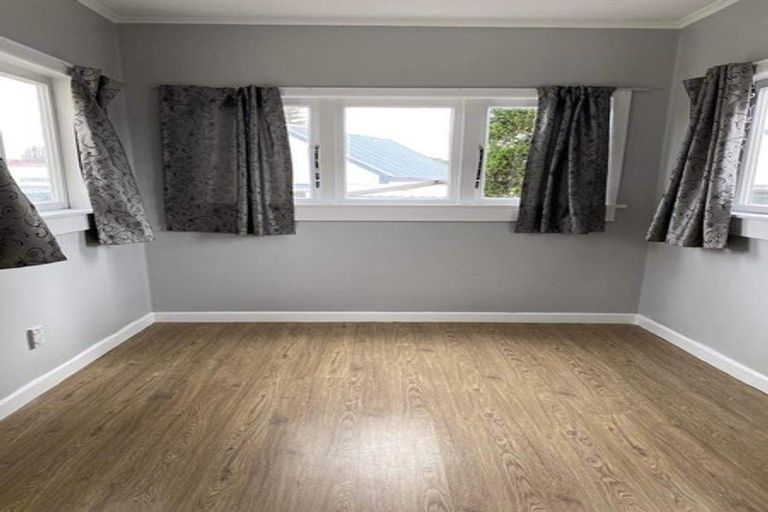 Photo of property in 1/19 Takanini Road, Takanini, 2112