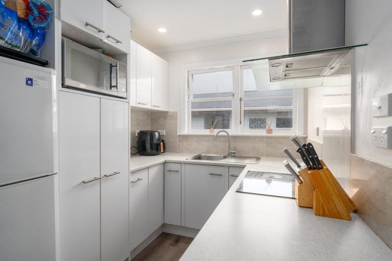 Photo of property in 65 Waihora Crescent, Waitangirua, Porirua, 5024