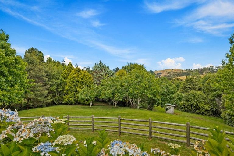 Photo of property in 305 Rapson Road, Kaukapakapa, 0871