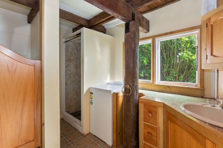 Photo of property in 18 Cathedral Drive, Manapouri, 9679