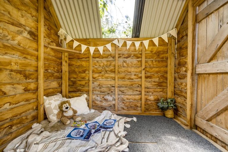 Photo of property in 16 Ngarimu Crescent, Taradale, Napier, 4112