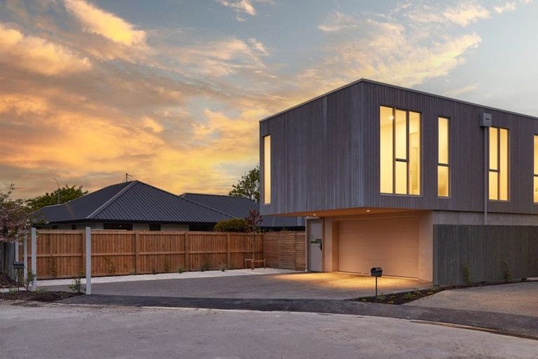 Photo of property in 1/2 Gunwelloe Lane, Burwood, Christchurch, 8083