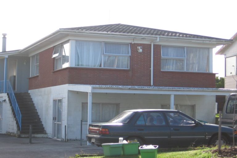 Photo of property in 18 Willoughby Avenue, Howick, Auckland, 2014