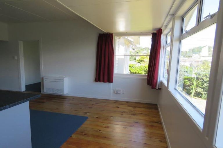 Photo of property in 33 Cutfield Road, New Plymouth, 4310