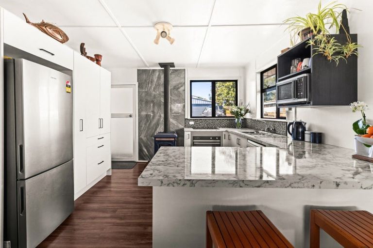 Photo of property in 530 Main North Road, Bay View, Napier, 4104