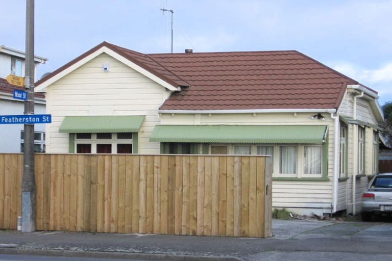 Photo of property in 148 Featherston Street, Palmerston North, 4410