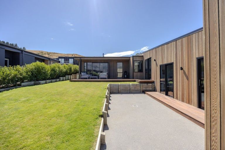Photo of property in 13 Mills Road, Wanaka, 9305