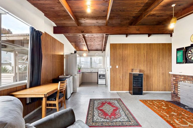 Photo of property in 59 Birdwood Road East, Pukekohe, 2120