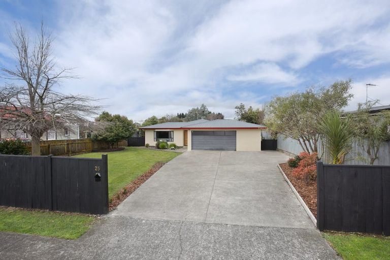 Photo of property in 25 Dundas Road, Sanson, 4817